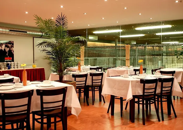 Goalfever Sports & Hostel Essen